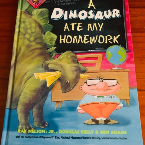 Dinosaur Book Collection: 6 Books , 2 NEW, 3 Hardcover , Gorgeous Illustrations - Picture 2 of 15